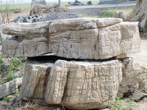 安天然龟纹石石材多少钱一吨”